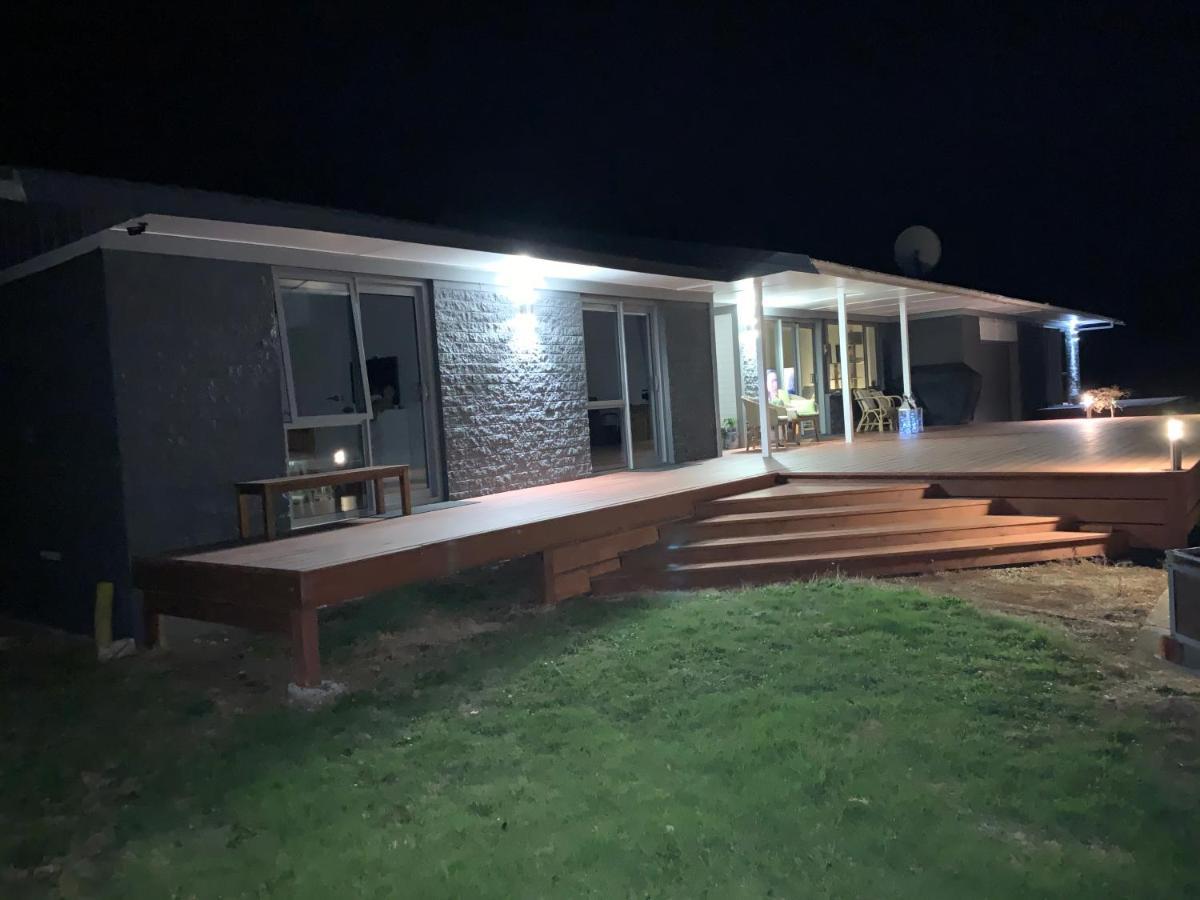 B&B At Whitbourne โอโตโรฮังกา ภายนอก รูปภาพ